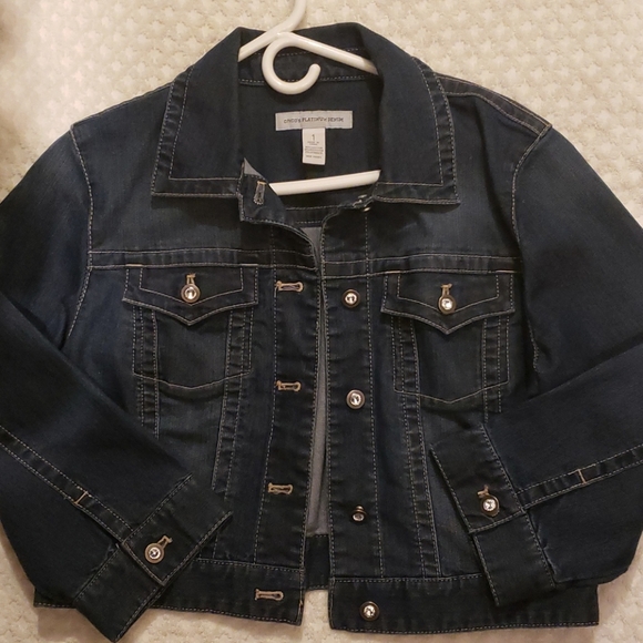 Jacket - Picture 2 of 3